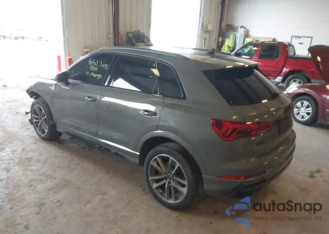 2022 Audi Q3 Premium Plus 45 Tfsi S Line Quattro Tiptronic z USA, uszkodzony, nr VIN WA1EECF38N1139153
